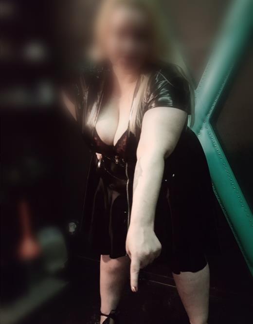 Akire, sex in Ellerslie id4509